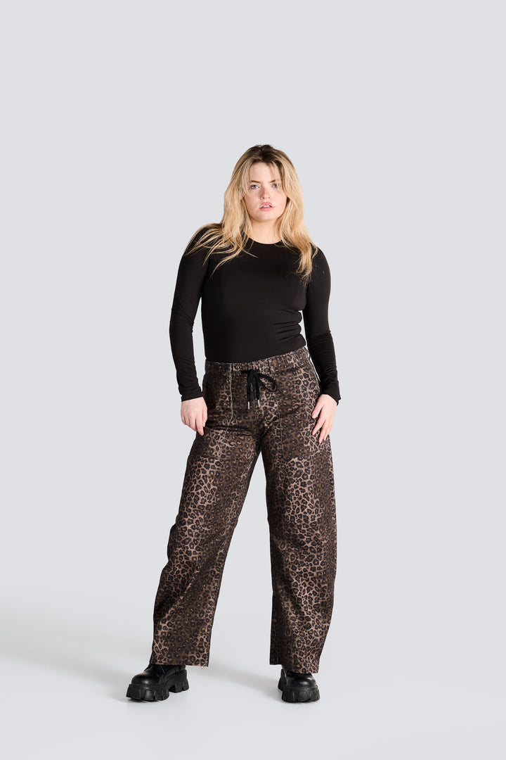 Leopard Barrel Jean