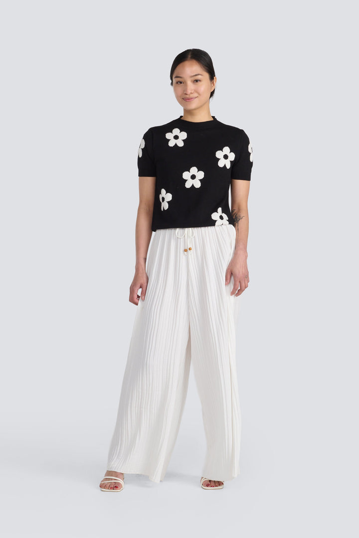 Short Sleeve Daisy Sweater